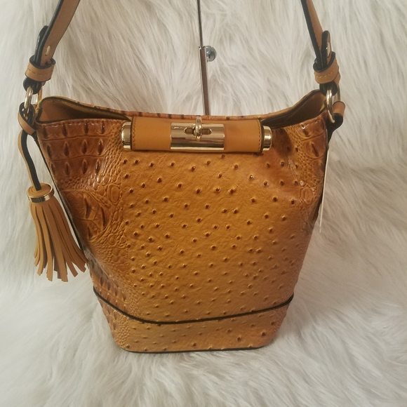 MUSTARD EMBOSSED TALL HOBO SET - Picture 3 of 12